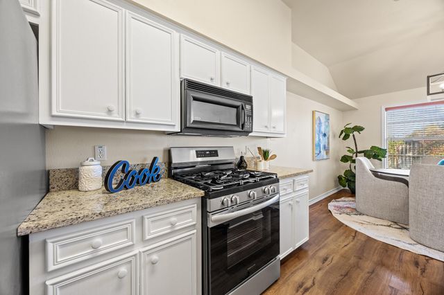 222 Village DR, Georgetown, TX 78628