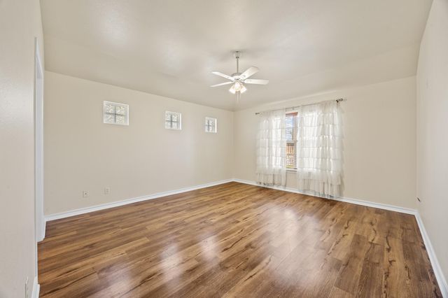 222 Village DR, Georgetown, TX 78628