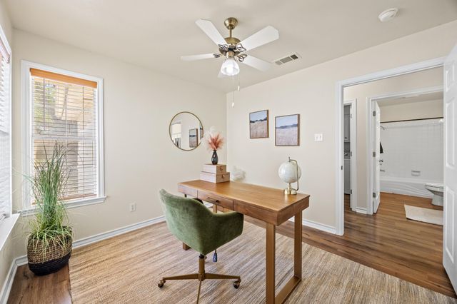 222 Village DR, Georgetown, TX 78628