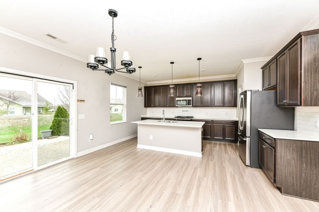 1169 Meadowbank Lane, Avon, IN 46123