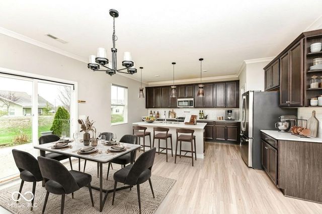 1169 Meadowbank Lane, Avon, IN 46123