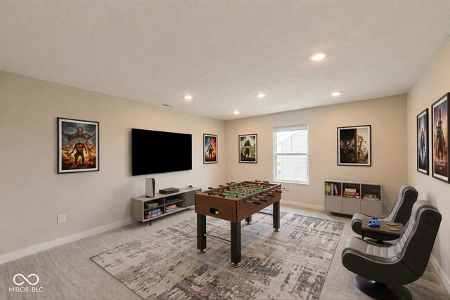 1169 Meadowbank Lane, Avon, IN 46123