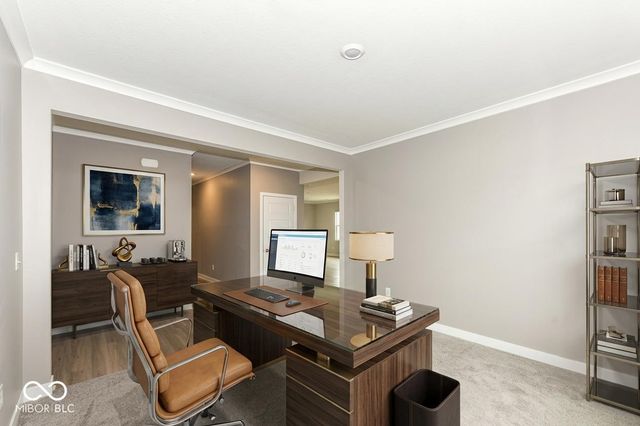 1169 Meadowbank Lane, Avon, IN 46123