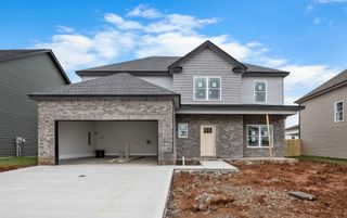 961 Isaac Dr, Clarksville, TN 37040