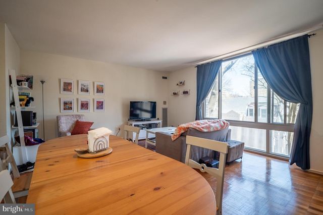 950 25th St NW Apt 509N, Washington, DC 20037