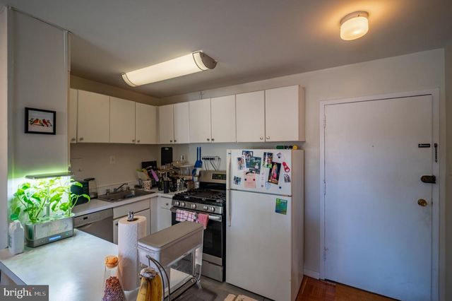 950 25th St NW Apt 509N, Washington, DC 20037
