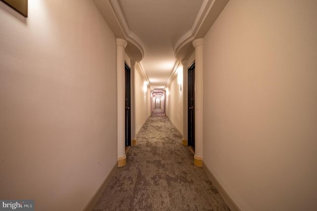 950 25th St NW Apt 509N, Washington, DC 20037