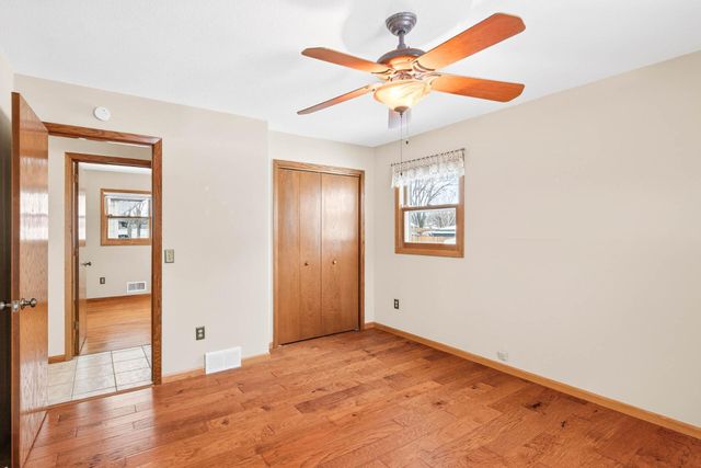 708 15th Street W, Hastings, MN 55033