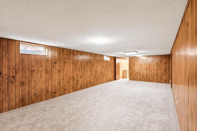 708 15th Street W, Hastings, MN 55033