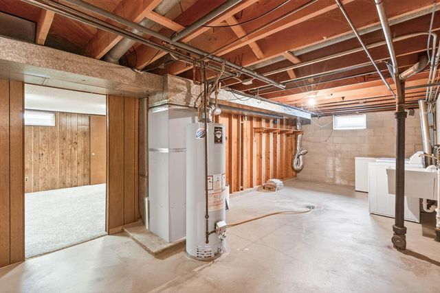 708 15th Street W, Hastings, MN 55033