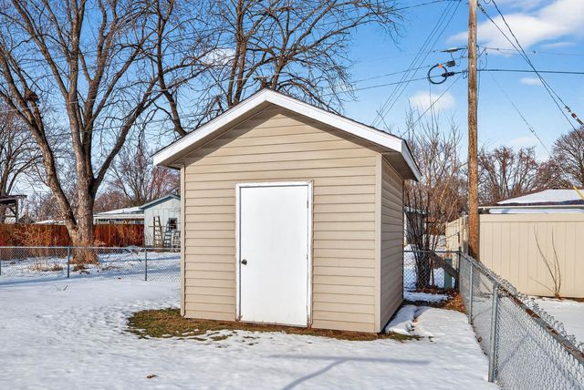 708 15th Street W, Hastings, MN 55033