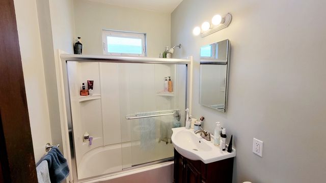 32 George Street 2, Medford, MA 02155