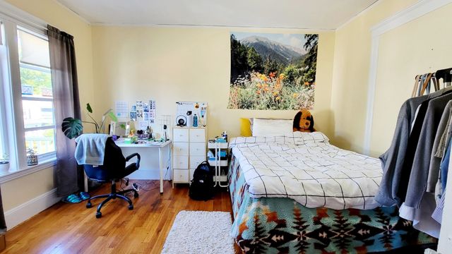 32 George Street 2, Medford, MA 02155