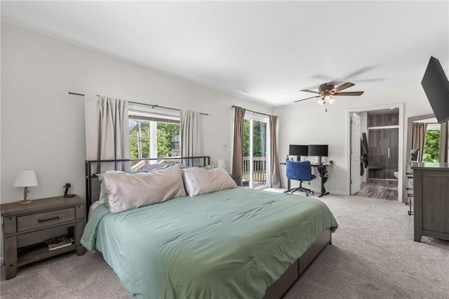 1711 N Dodgion Avenue, Independence, MO 64050