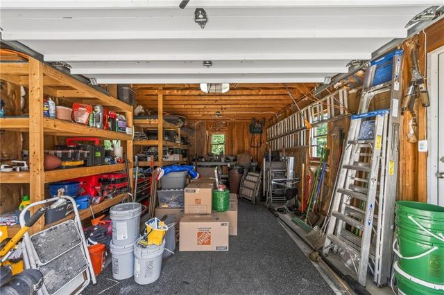 1711 N Dodgion Avenue, Independence, MO 64050