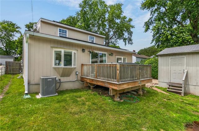 1711 N Dodgion Avenue, Independence, MO 64050