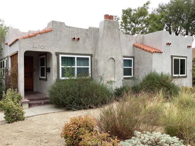 44701 Fig Avenue, Lancaster, CA 93534