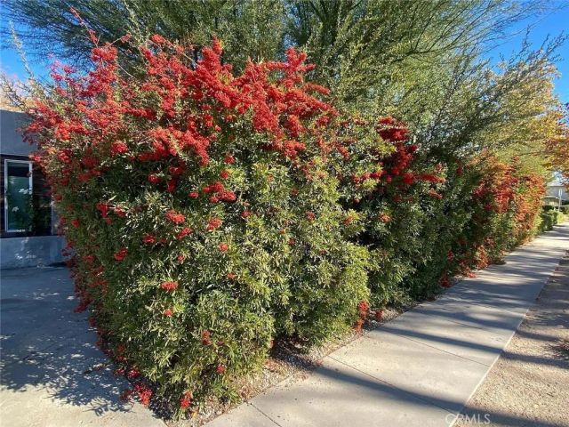 44701 Fig Avenue, Lancaster, CA 93534