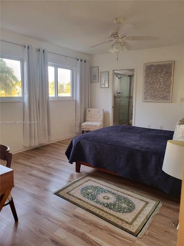 1020 94th St 302, Bay Harbor Islands, FL 33154