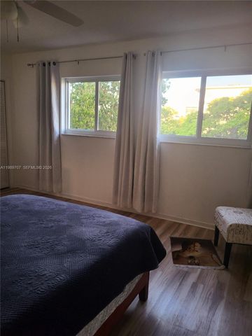 1020 94th St 302, Bay Harbor Islands, FL 33154