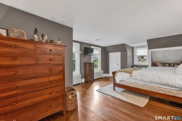 31 Mountain Road, Woodbury, CT 06798