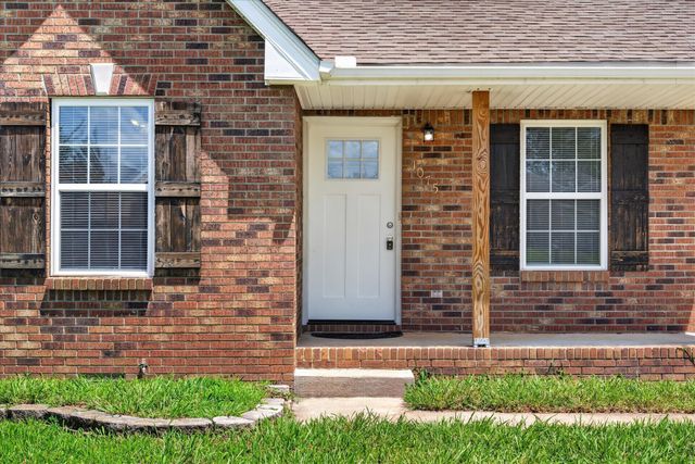 1075 Meshaw Trail, Clarksville, TN 37040