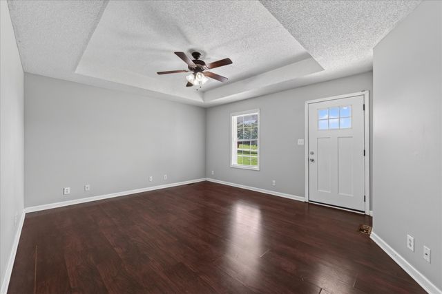 1075 Meshaw Trail, Clarksville, TN 37040