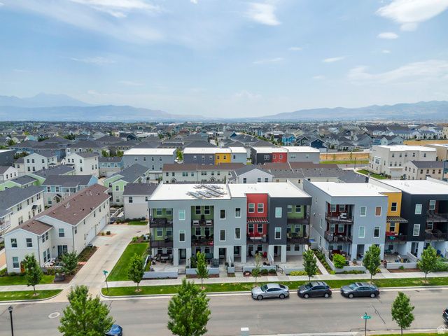 5287 W BOWSTRING WAY, South Jordan, UT 84009