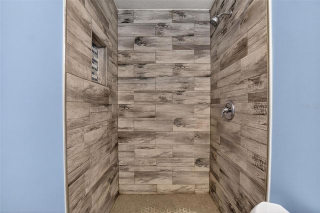 311 NE 5TH STREET, Mulberry, FL 33860