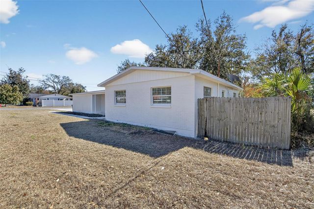 311 NE 5TH STREET, Mulberry, FL 33860