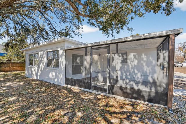 311 NE 5TH STREET, Mulberry, FL 33860