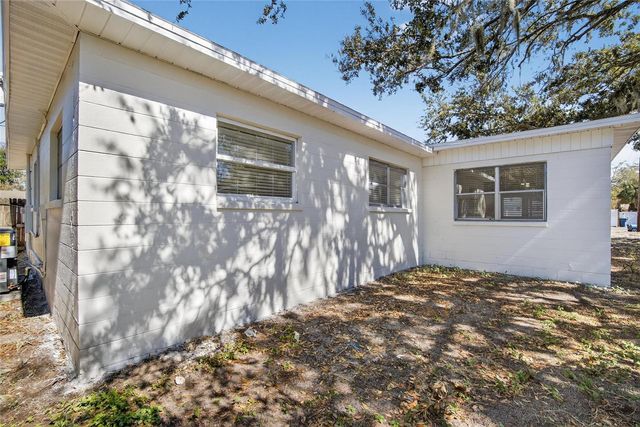 311 NE 5TH STREET, Mulberry, FL 33860