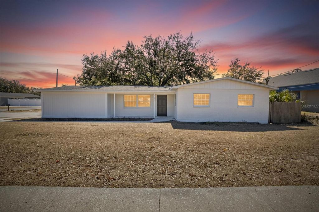 311 NE 5TH STREET, Mulberry, FL 33860