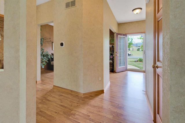 282 Lakeview Drive, Whitewater, WI 53190