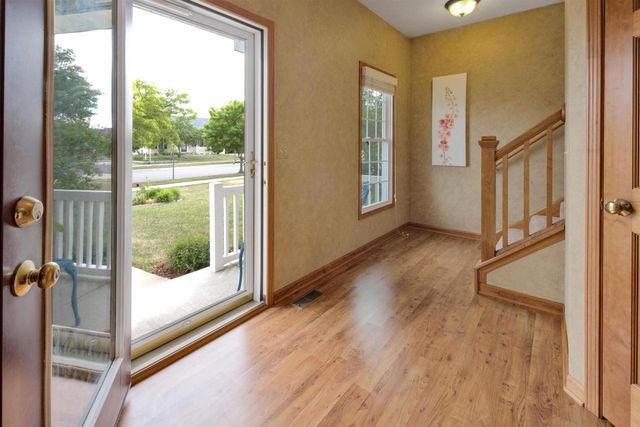282 Lakeview Drive, Whitewater, WI 53190