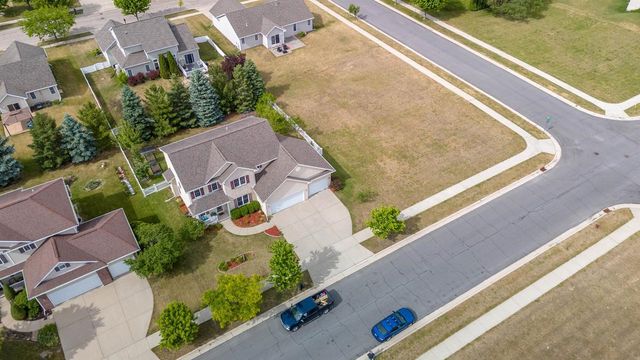 282 Lakeview Drive, Whitewater, WI 53190