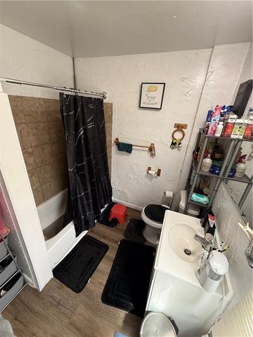 92 High Street, Rochester, NY 14609