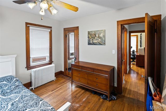 111 W Barr Place, Jerseyville, IL 62052