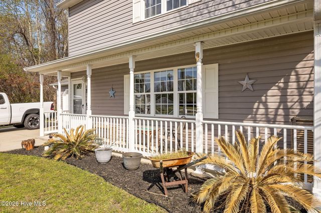 210 Bobwhite Road, Hubert, NC 28539