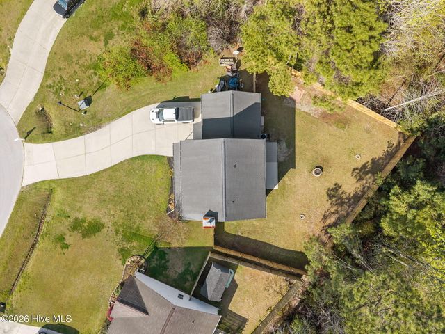 210 Bobwhite Road, Hubert, NC 28539