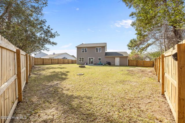 210 Bobwhite Road, Hubert, NC 28539