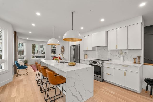 69 Electric Ave 1, Somerville, MA 02144