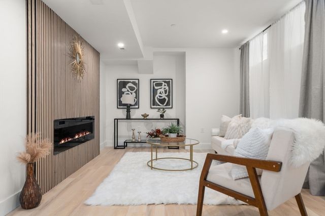 69 Electric Ave 1, Somerville, MA 02144