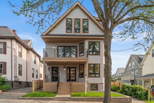 69 Electric Ave 1, Somerville, MA 02144