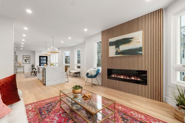 69 Electric Ave 1, Somerville, MA 02144