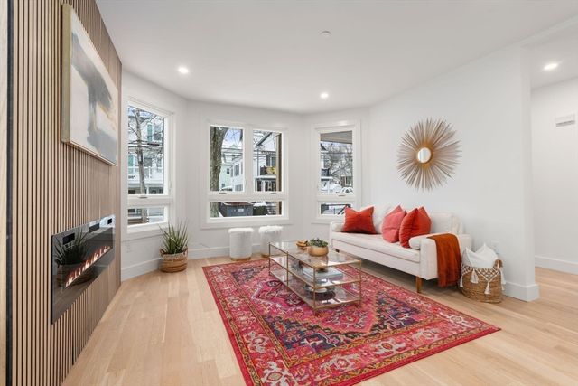 69 Electric Ave 1, Somerville, MA 02144