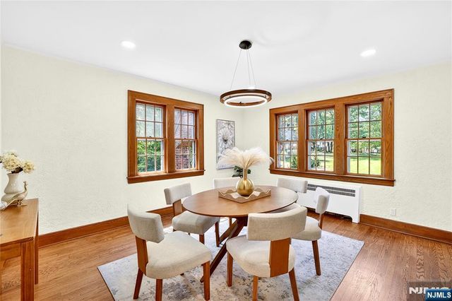 184 Old Short Hills Road, Millburn, NJ 07078