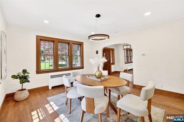 184 Old Short Hills Road, Millburn, NJ 07078