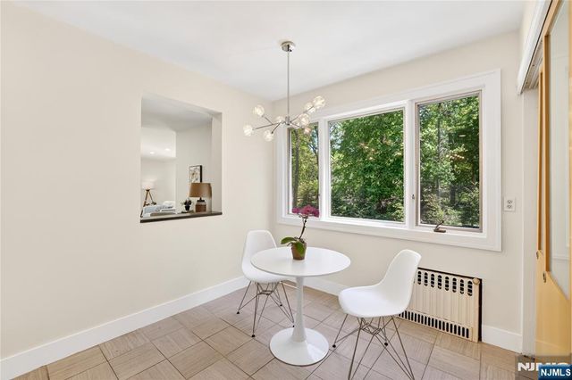 184 Old Short Hills Road, Millburn, NJ 07078