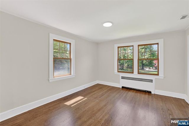 184 Old Short Hills Road, Millburn, NJ 07078